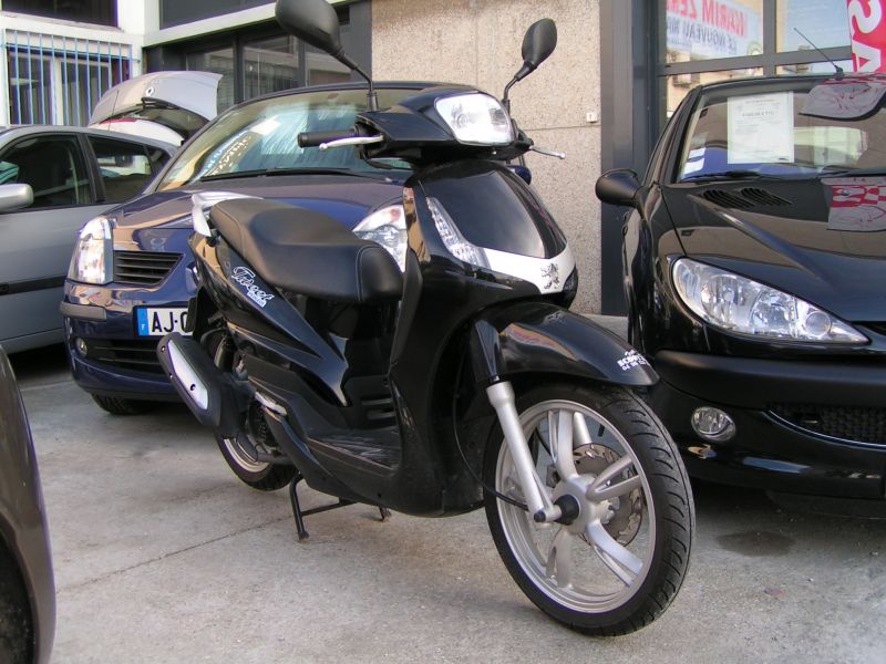 Avant Peugeot Tweet 125cc occasion Marseille MINIWEEK 